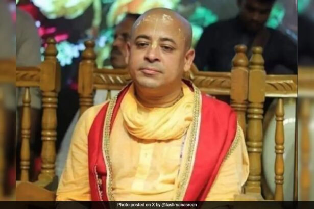 Bangladesh Supreme Court Orders Stay On Bail To Hindu Monk Chinmoy Das