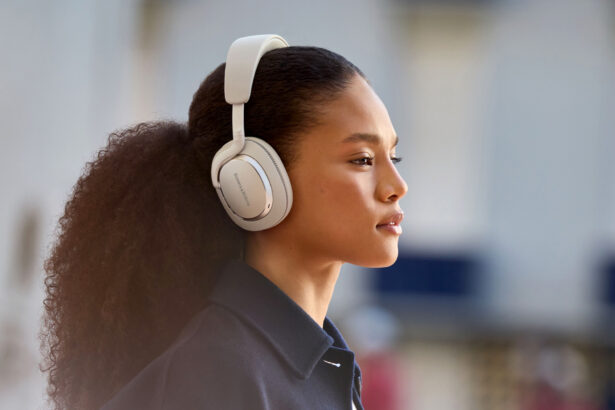 Bowers & Wilkins announces the all-new Px7 S3 wireless headphones
