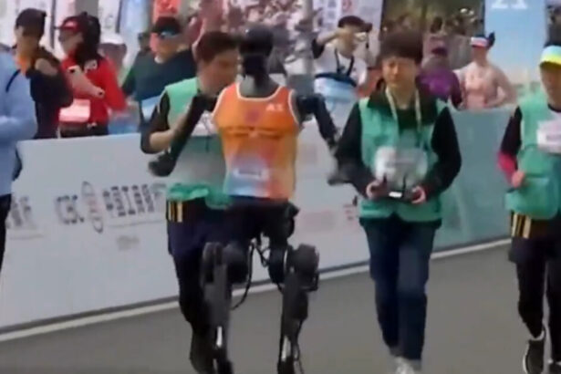 China Showcases Humanoid Runners in Beijing Marathon — But U.S. Tech Dominance is Still Clear (VIDEO) |
