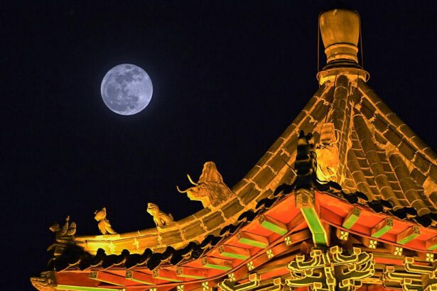 China considers building nuclear plant on Moon