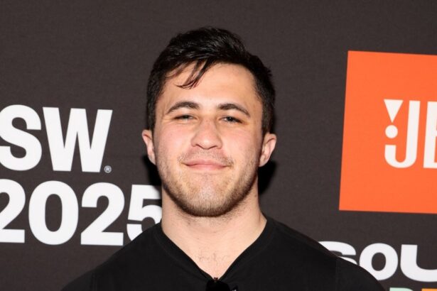 Chris Olsen Responds to Patrick Johnson’s Fake Swiftie Allegations