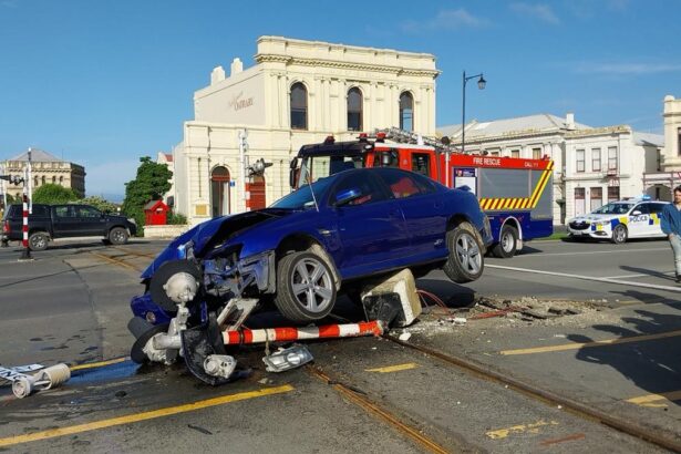 Crash levels post at Oamaru crossing