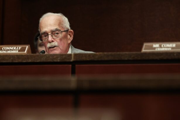 Democrat calls for probe of DOGE’s work at NLRB after NPR story : NPR