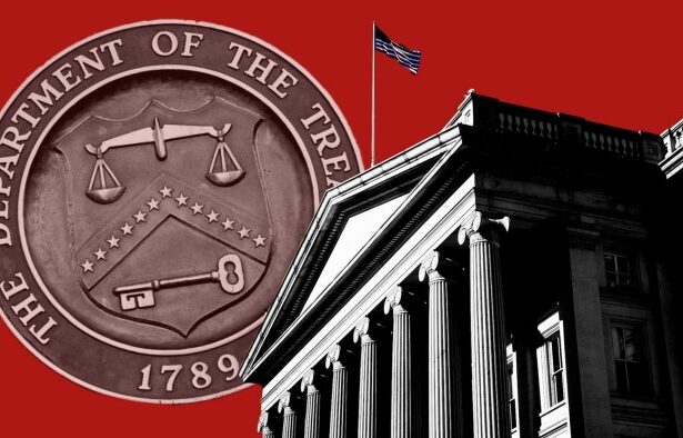 Dollar weakens after Trump attacks on Fed