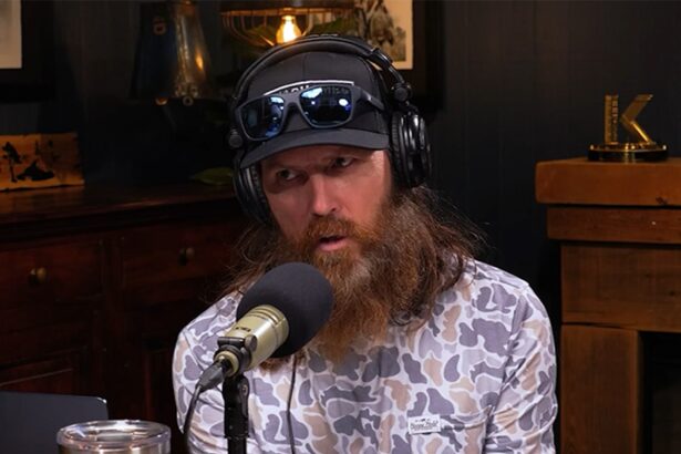 ‘Duck Dynasty’ Star Phil Robertson ‘Not Good’ Amid Alzheimer’s Battle