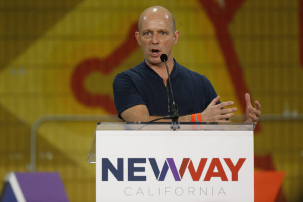 Former Fox News host Steve Hilton is running for California governor
