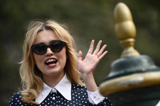 In a Veneer-Obsessed World, These Are the Celebs Who Rebel and Celebrate Their Natural Teeth