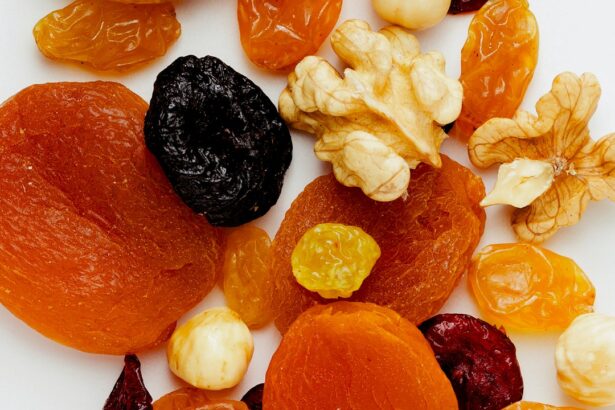 When To Eat Dried Fruits and Nuts to Maximize Health Benefits