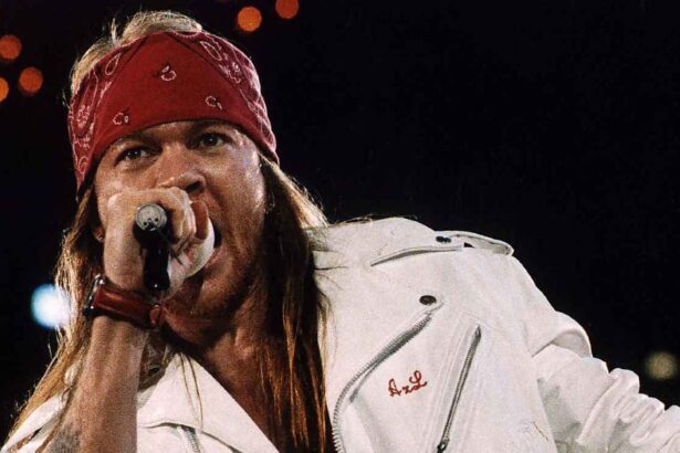 Guns N’ Roses Frontman Axl Rose Accused of Taking Half of Band’s Money