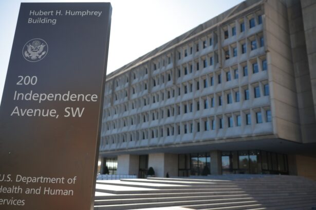 HHS reverses course and restores funding for Women’s Health Initiative : Shots