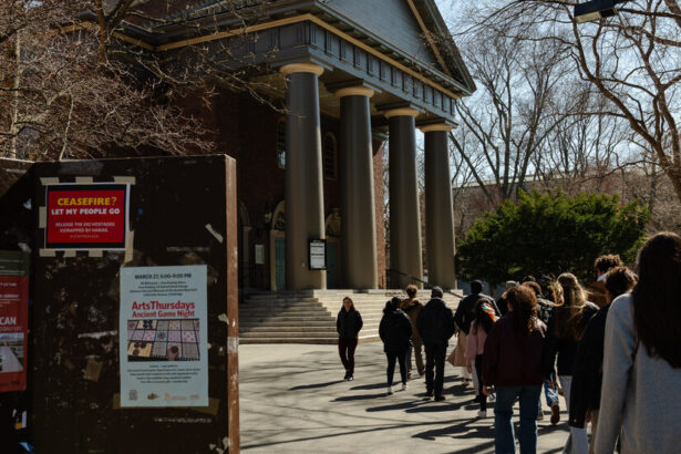 Harvard Professors Sue Trump Administration Over Threat to Federal Funds