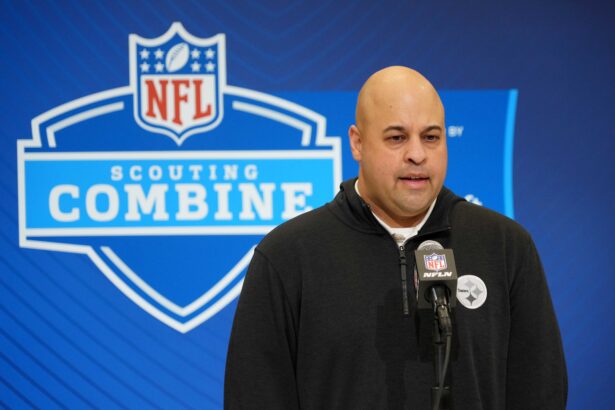 How did Omar Khan fare?