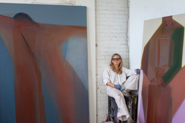 The Expressive—and Intently Feminine—Abstractions of Artist Heidi Hahn
