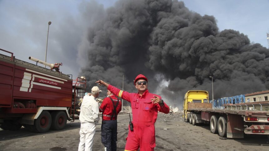 Iran port explosion kills 4 people and injures hundreds : NPR