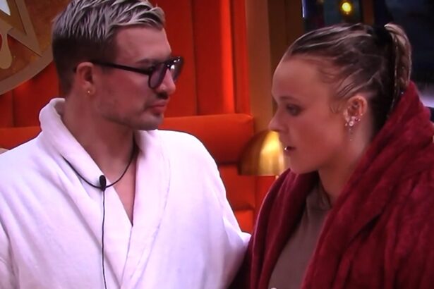 JoJo Siwa Says She’s Not Lesbian, Comes Out as Queer on ‘Big Brother’