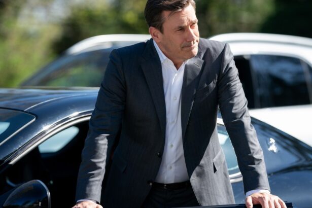 Jon Hamm Plays a Millionaire Turned Thief