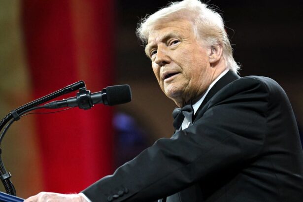 Judges Take Steps To Stop Deportation Of Five Venezuelans Under 18th-Century Wartime Law