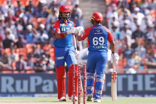 KL Rahul smashes Mohammed Siraj for a huge six to create massive record in GT vs DC IPL 2025 match [Watch]