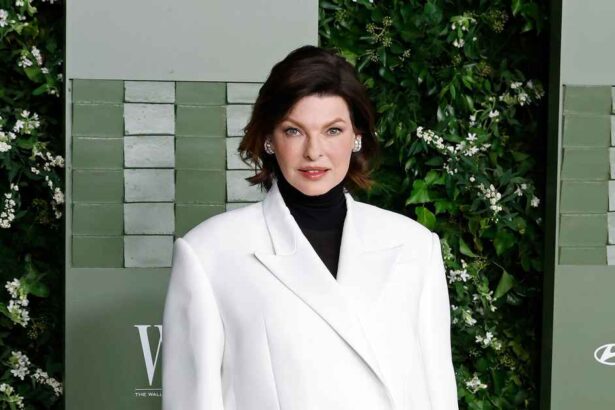 Linda Evangelista Reflects on Cosmetic Surgery, Botox and Aging