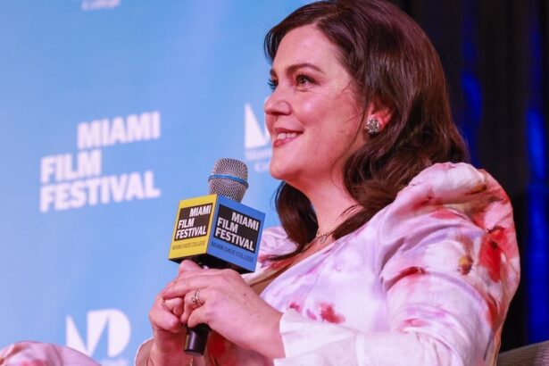 Melanie Lynskey on ‘Coyote Ugly’ Audition, Leaving ‘Two and a Half Men’