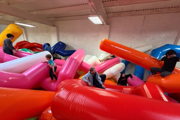 Move Over, Jeff Koons, There’s a New Balloon Sculpture in Town