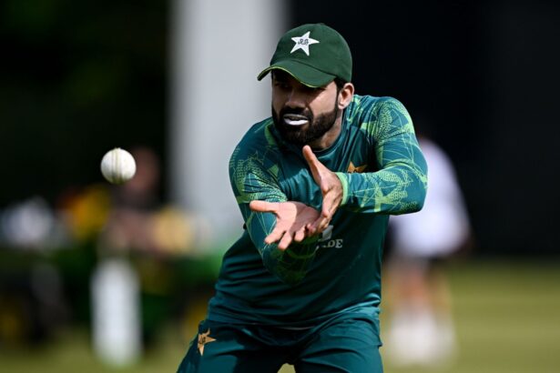 Muhammad Rizwan throws his helmet in anger after being dismissed in Multan Sultans’ loss to Islamabad United in PSL 2025 [Watch] 