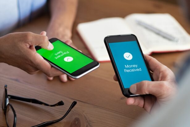 ‘My Mom Brings Up Every Excuse In The Book,’ Says One Millennial Who Sends Her Money. Asks, ‘Anyone Else Doing This Every Month?’