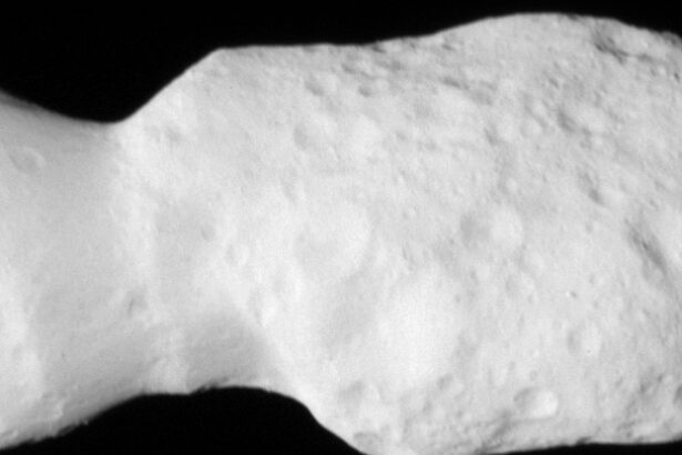NASA Reveals Stunning Closeup of Bizarre-Looking Asteroid : ScienceAlert