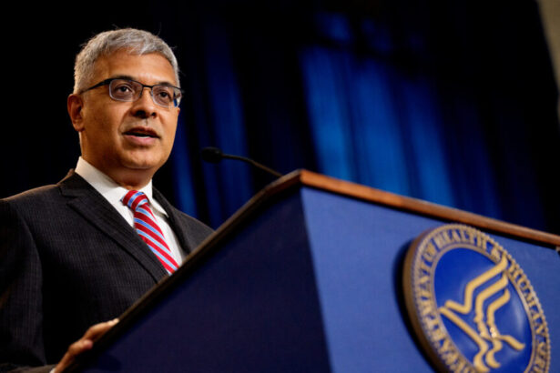 NIH director voices support for head of addiction research institute