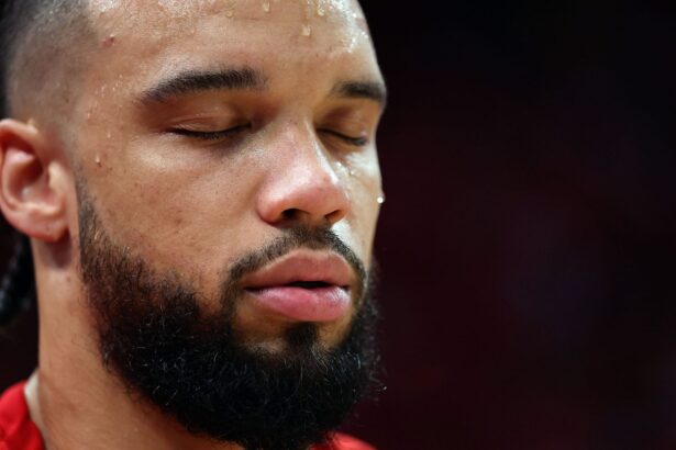 One day after Dillon Brooks called Warriors a ‘stepping stone,’ Rockets back up title hopes with blowout win