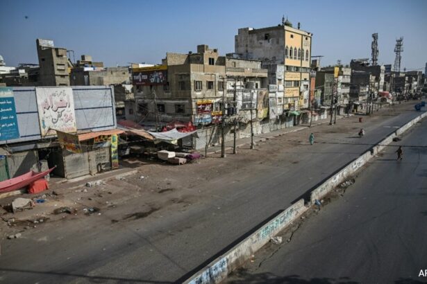 Pakistan Scrambles To Secure Drug Supplies After India Trade Halt: Report