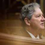 Republican senator backs Powell over Trump attacks on Fed