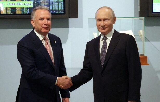 Steve Witkoff arrives in Moscow for peace talks with Kremlin