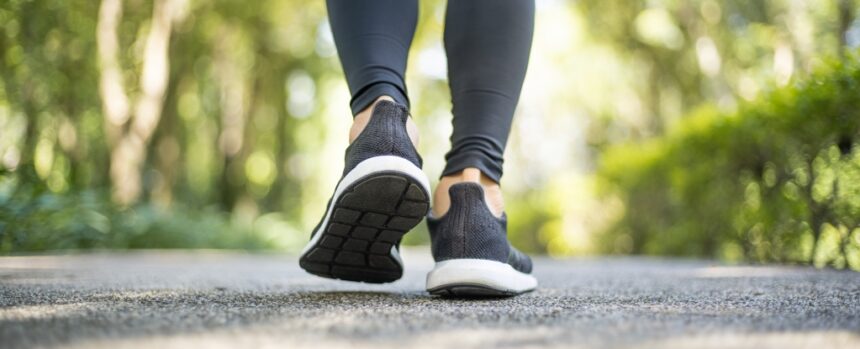 Study Reveals The Optimal Number of Daily Steps to Offset Sitting Down : ScienceAlert