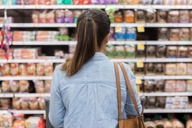 Traffic, out-of-stocks contribute to falling store CX during peak times