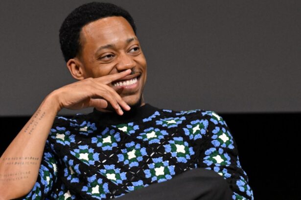 Tyler James Williams on Janine Impersonation