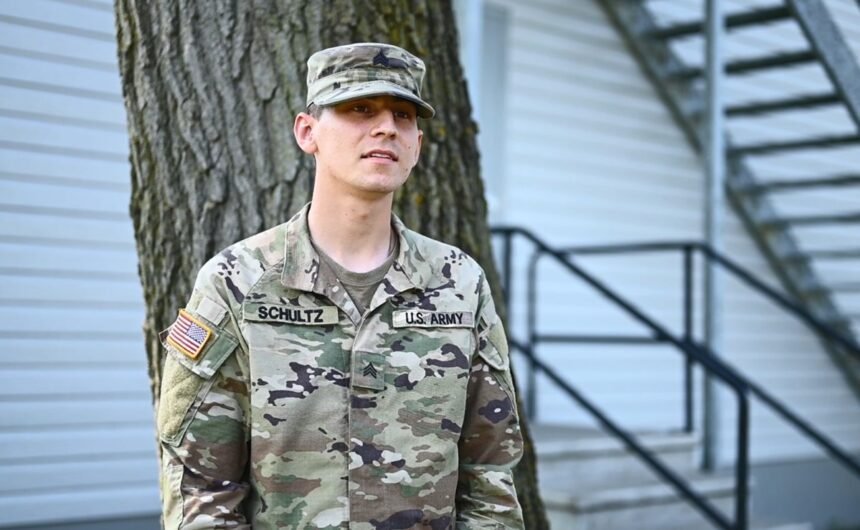 U.S. Army Intelligence Analyst Sentenced to 7 Years for Leaking Top-Secret Military Documents to Communist China |