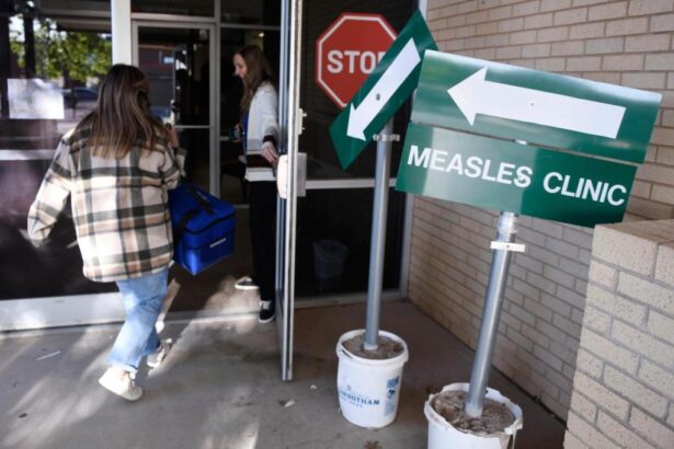 US measles cases surpass 700 with outbreaks in six states