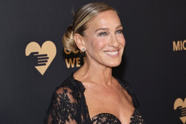 We Found Carrie Bradshaw’s Exact Pink Sandal Worn on ‘Sex and the City’