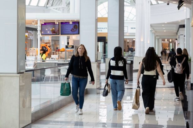 Wealthy consumers up spending while the rest of America cuts back