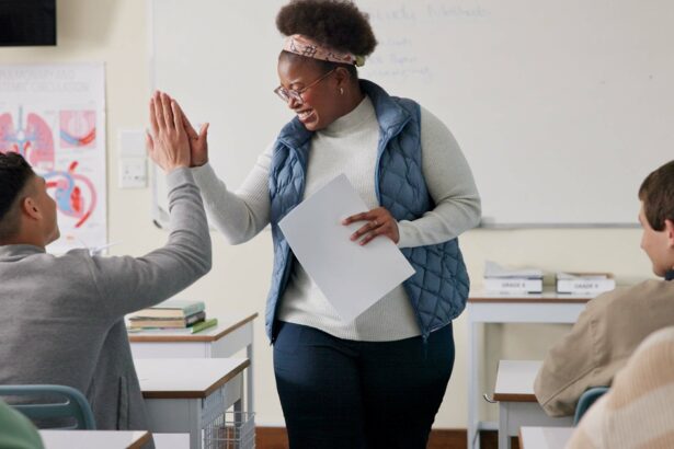 What is a Good Goal for High School Students? 12 Goal Ideas & How to Teach Goal Setting