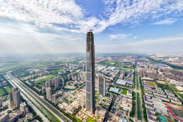 World’s tallest abandoned skyscraper resumes construction