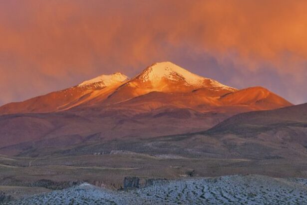 ‘Zombie’ Volcano in Bolivia Appears to Be Stirring Deep Underground : ScienceAlert