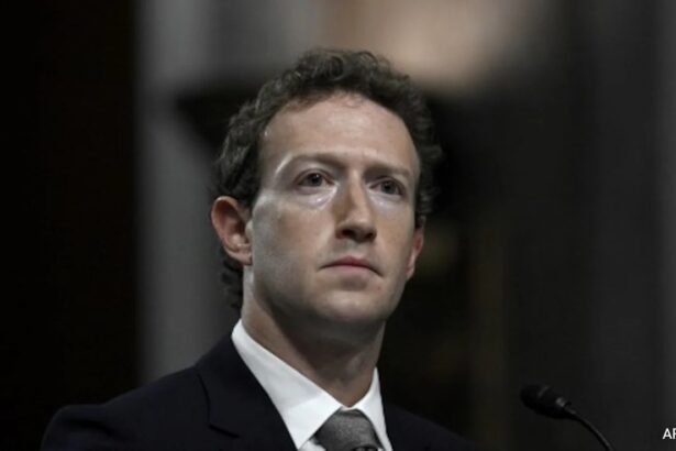 Zuckerberg Considered “Spinning Instagram Out” Over Antitrust Worries