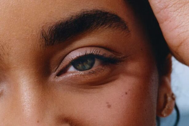 7 Best Freckle Pens for a Faux Sun Kissed Look