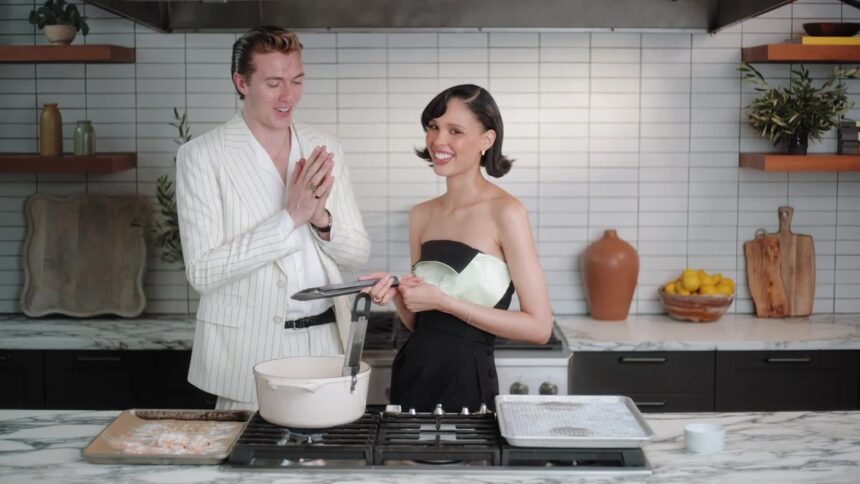 Lucky Blue and Nara Smith Make a Crispy Chicken Sandwich—and Several Confessions—for Vogue