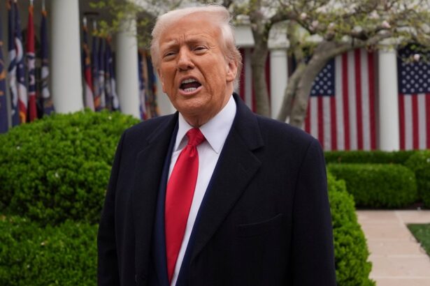 ‘Don’t Be Weak!’ Trump Says As Stock Market Tumbles For Third Straight Day