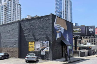 1 shot outside River North nightclub