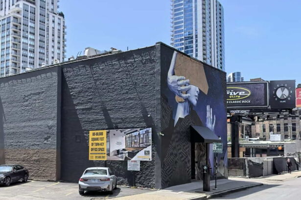 1 shot outside River North nightclub, suspect detained