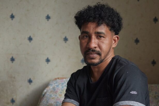 Annie Leibovitz announces the winner of the Inaugural Saltzman-Leibovitz Photography Prize